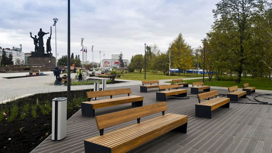 В Перми после реконструкции открылся средний участок эспланады | Рифей ...